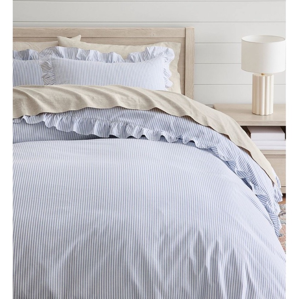 Pottery Barn Teen Ruffle Stripe Duvet Cover Twin Twin XL Blue White Cotton New